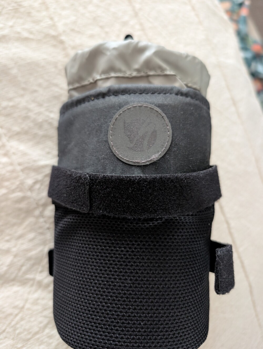 Fjallraven Black Hoja Snack Bag Bike Packing Accessory Pouch with Gray Accent